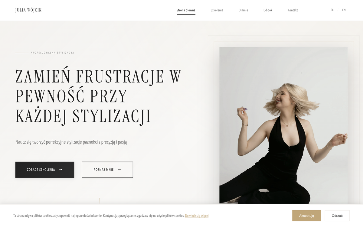 Julia Wójcik - stylizacja paznokci